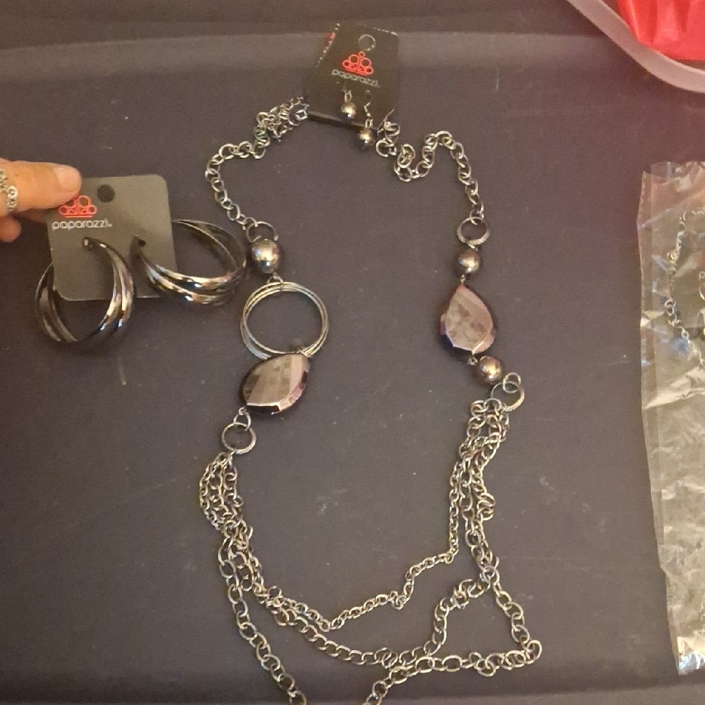 Paparazzi Silver and Purple Necklace Elegant Jewelry